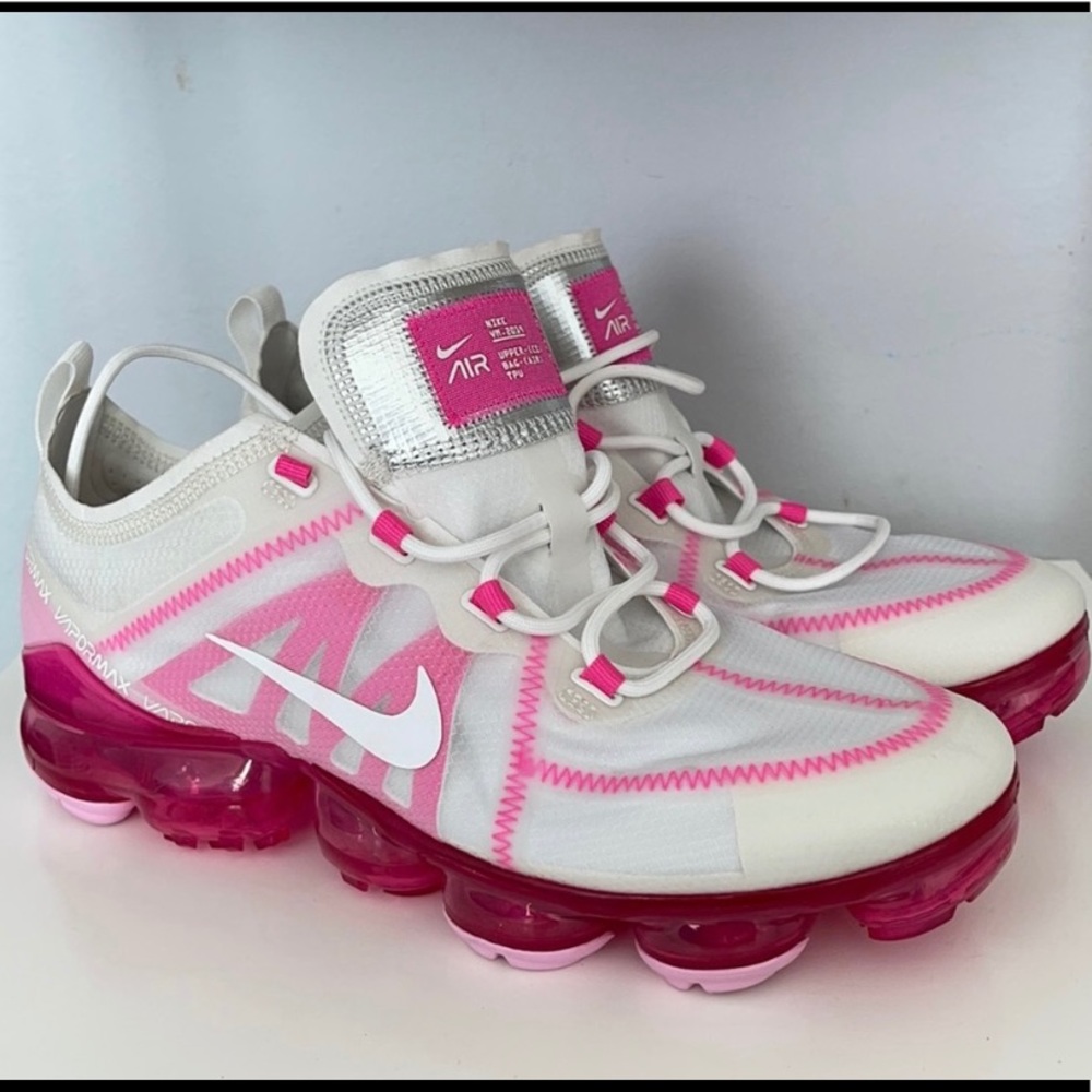 Nike Pink Vapor Max+
